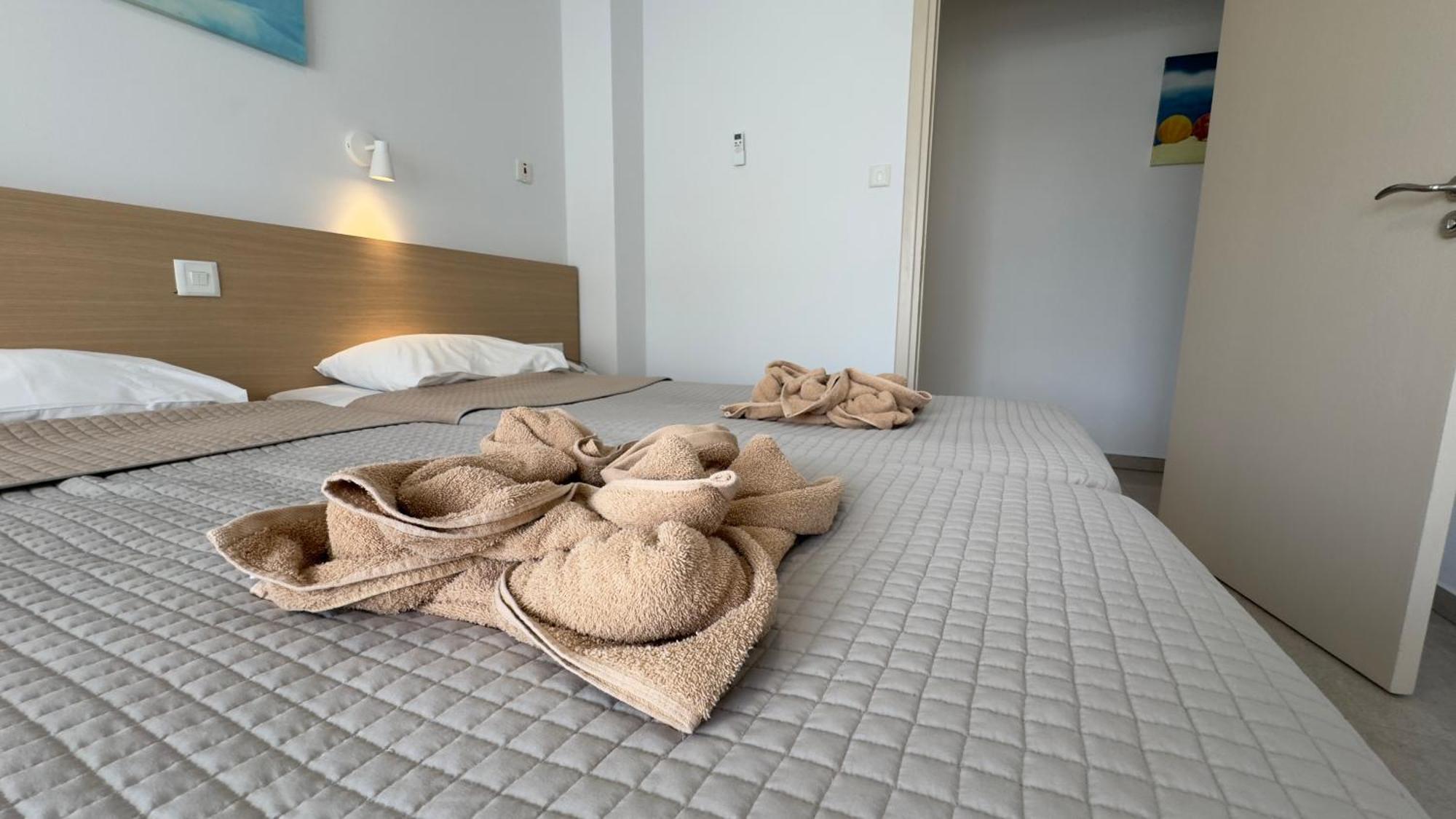 Christabelle Hotel Apartments Ajía Nápa Kültér fotó
